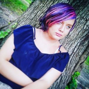 Meet your Posher, Alina